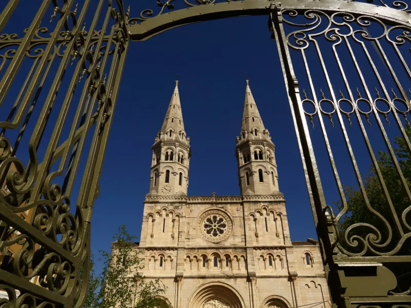 Mâcon cathédrale Saint-Pierre