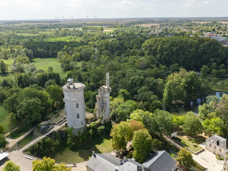 Mehun-sur-Yevre vue d'un drone