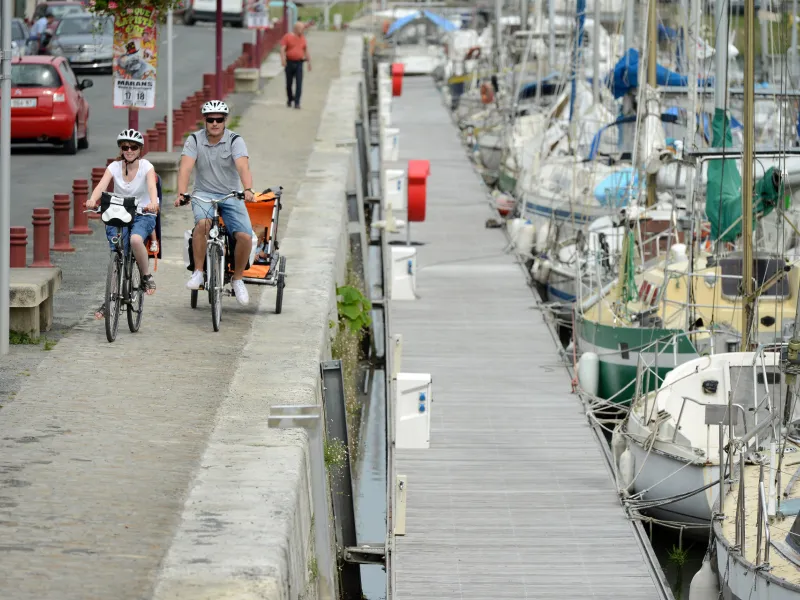 Port de Marans à vélo