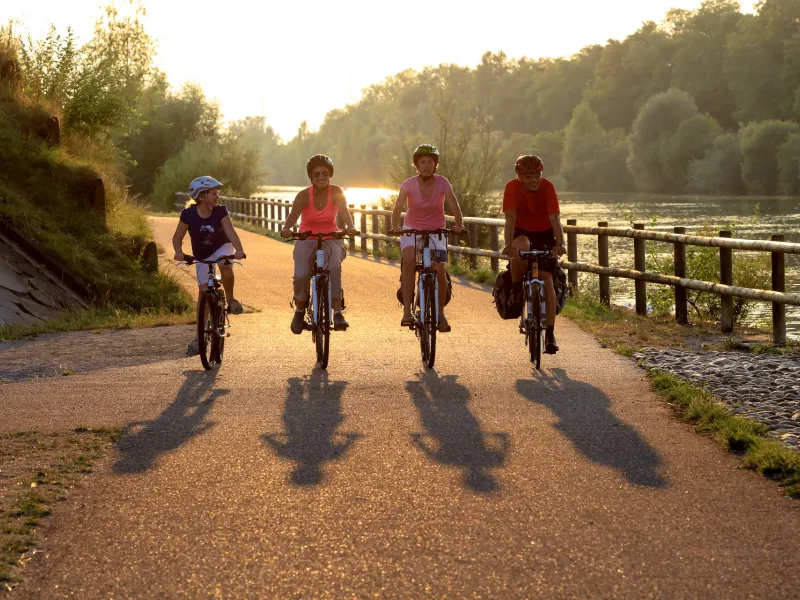 Vélo sur le pont du bouc de Rixheim