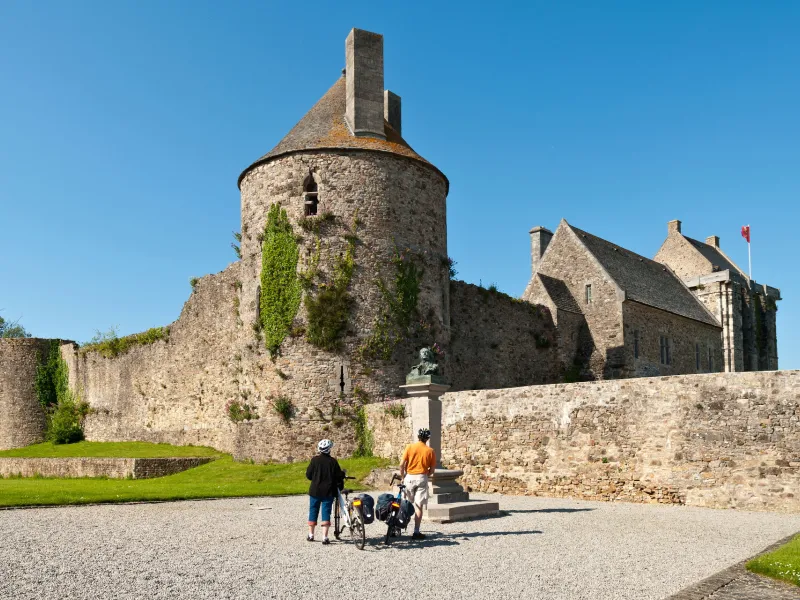 Découverte de Saint-Sauveur-le-Vicomte à vélo