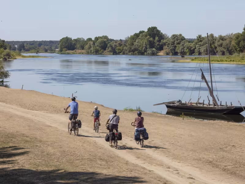 Saint-Dye-sur-Loire sur La Loire à Vélo
