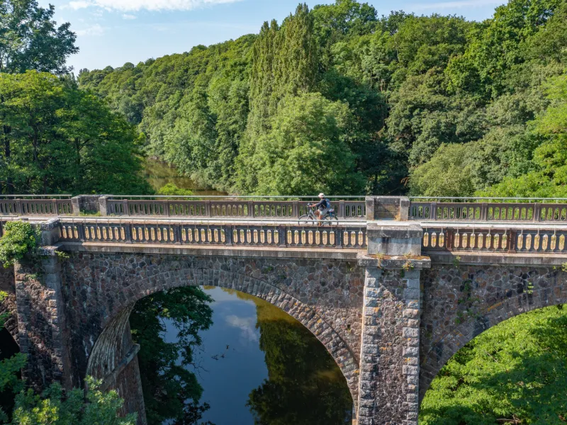 Viaduc sur la Mayenne