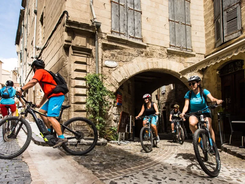 Visite de Pézenas à VTT