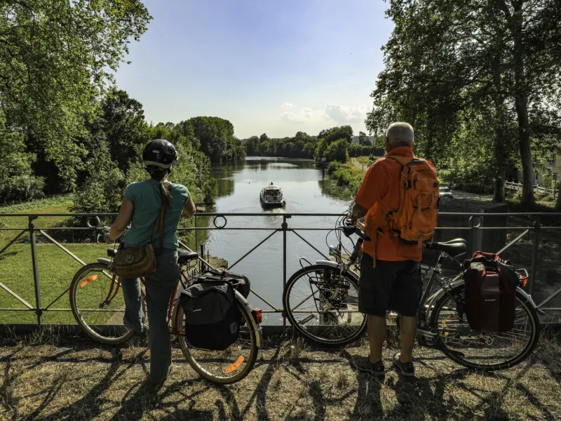 La Voie Bleue vers Pontailler-sur-Saône