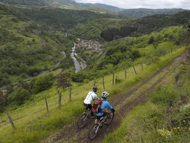 VTT dans les Gorges de l'Allier
