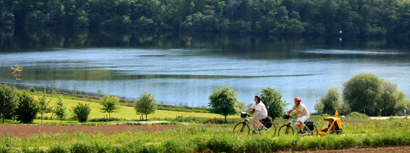 Balade autour du Lac de Guerlédan à vélo en famille