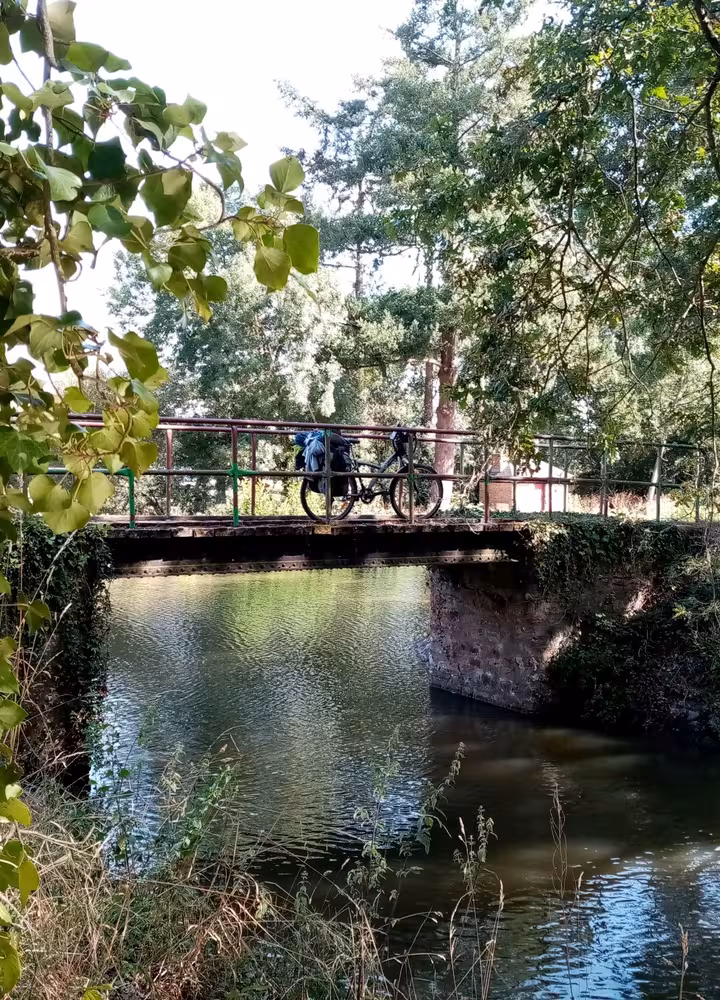 Sur le canal d'Ille-et-Rance