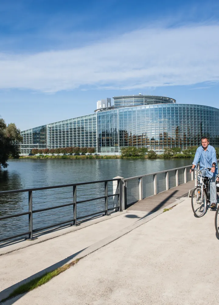 Parlement Européen à Strasbourg sur l'Eurovélo 15
