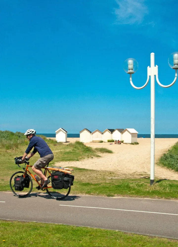 La côte de Nacre à vélo à Ouistreham