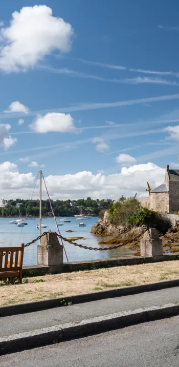 La Tour Solidor à Saint-Malo - La Vélomaritime