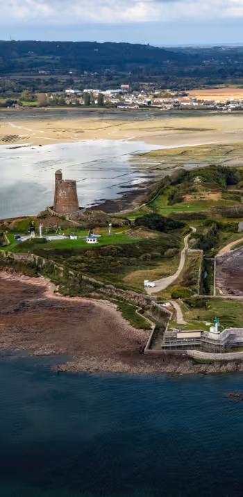 Fort et tour Vauban à Saint-Vaast-la-Hougue