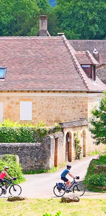 Des vignobles de Bordeaux à la Dordogne