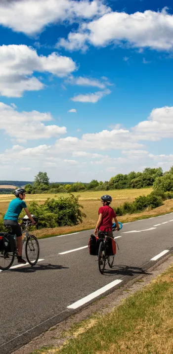 La Seine à vélo sur la route entre Follainville et Dennemont