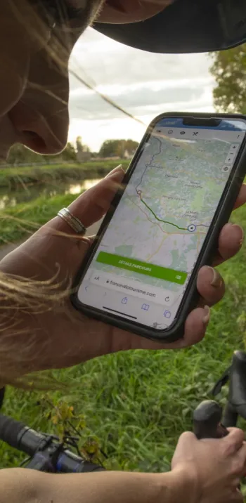 Suivre un itinéraire sur son smartphone