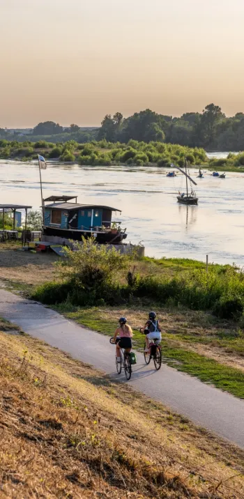 À vélo le long de la Loire à Chaumont-sur-Loire