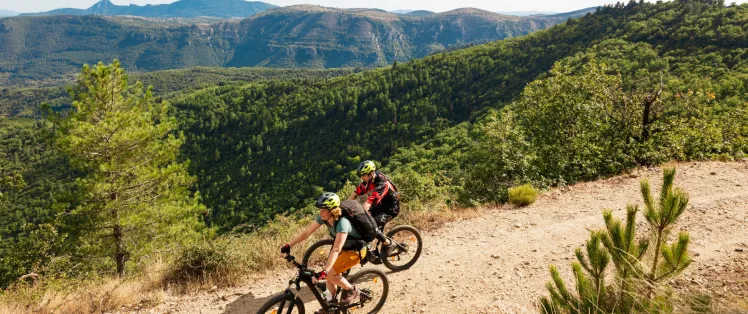 Envie d'une aventure itinérante à VTT ou en gravel ?