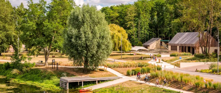 Azay-sur-Cher aire cyclotouristique