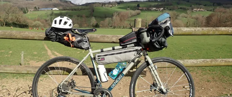 Bagagerie et bikepacking en gravel