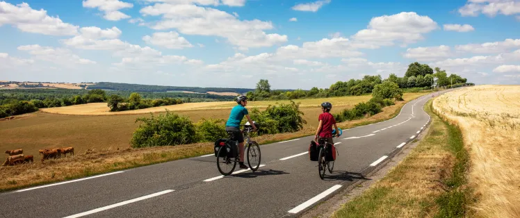 La Seine à vélo sur la route entre Follainville et Dennemont
