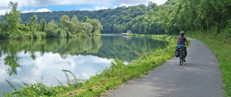 Méandres du Doubs à vélo sur l'eurovelo 6