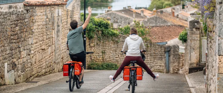 Balade à vélo dans les rues de Saint-Savinien
