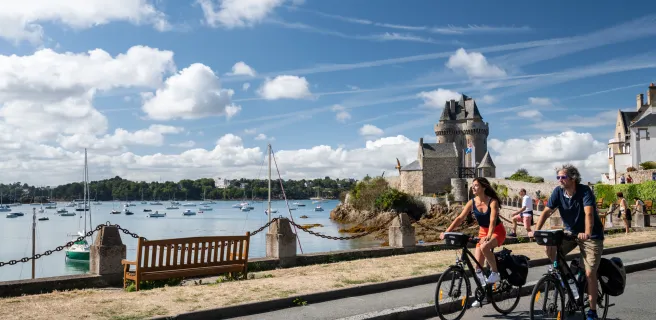 La Tour Solidor à Saint-Malo - La Vélomaritime