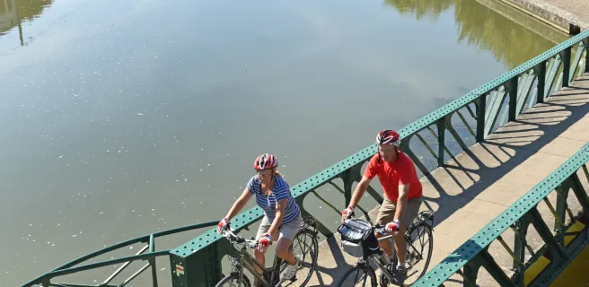Des châteaux et un canal historique - Boucle vélo n°9