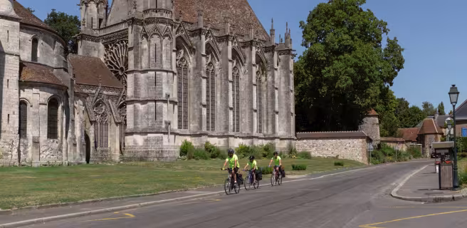 Beauvais / St-Germer-de-Fly