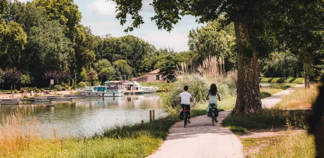 Canal de Garonne à vélo