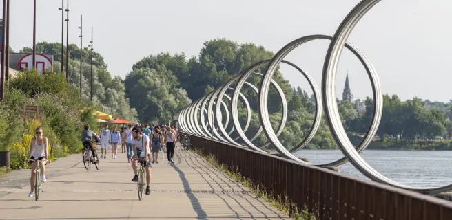 Tour de l'île de Nantes