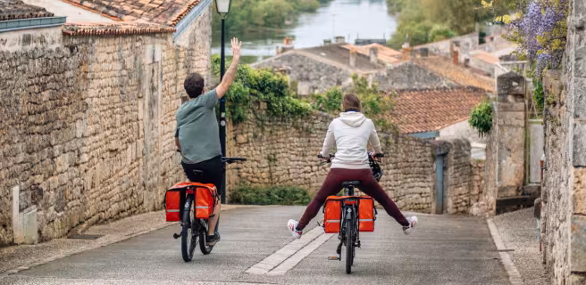Balade à vélo dans les rues de Saint-Savinien