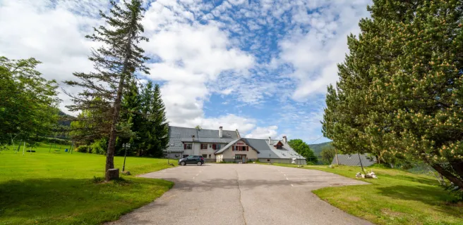 Hôtel - Auberge des Montauds