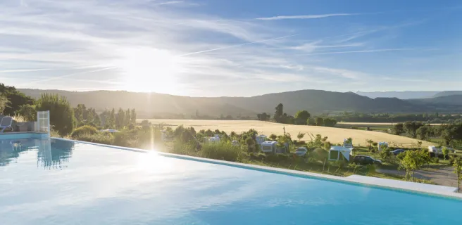 camping-les-bastets-divers-piscine-4