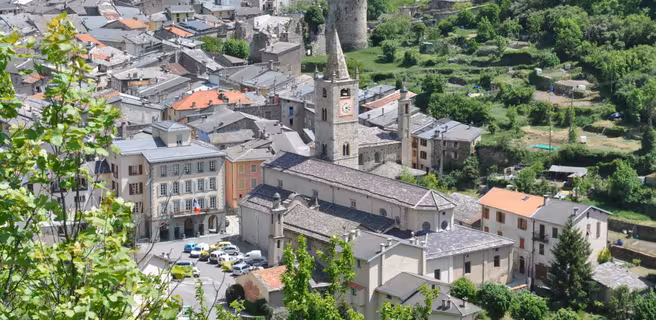 Vue du village de La Brigue