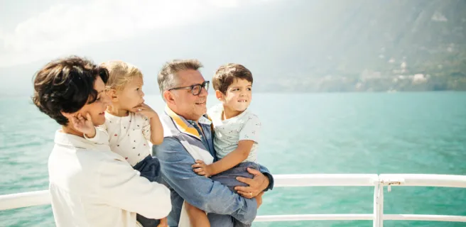 croisiereaixlesbainsrivieradesalpescompagniedesbateaux