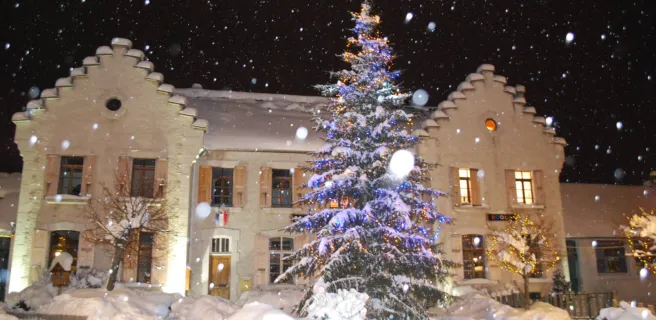Corrençon by night