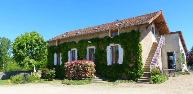 GITES DE FRANCE ALLIER Chambres d'hôtes Les Rodillons à DIOU 