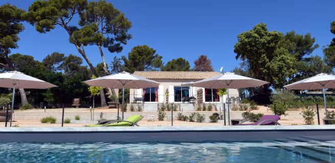 Gîte Sous Les Pins - Bleu