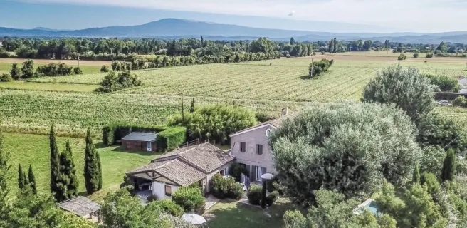 Le Mas des Bardes "Gîte Alpilles"