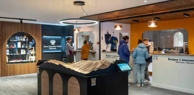 Bureau d'information Touristique de Villeneuve - La Salle les Alpes