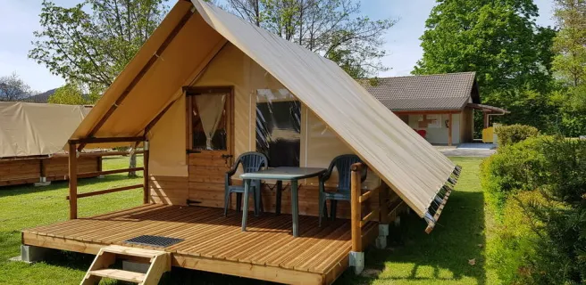 Camping Pré Rolland Tentes et Lodges