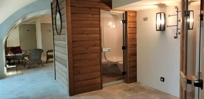 Espace bien-être de l'hôtel le Nesk ***