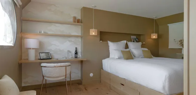 Bed and Bicycle - La Péniche