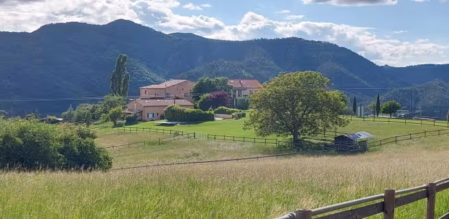 Ferme la Molena - Gîte l'abeille