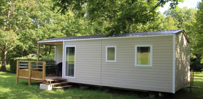 Camping Municipal La Bâtisse mobile home 3 chambres avec terrasse