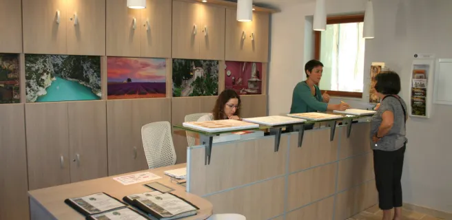 Office de Tourisme de Moustiers-Sainte-Marie