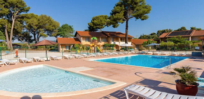 Village vacances avec piscine