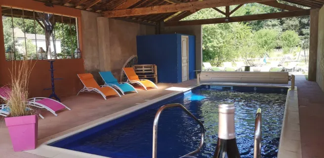 Rez-de-jardin privé dans maison familiale
