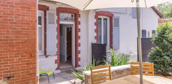 Maison Les Crus Colbert
